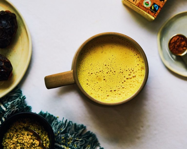 turmeric latte